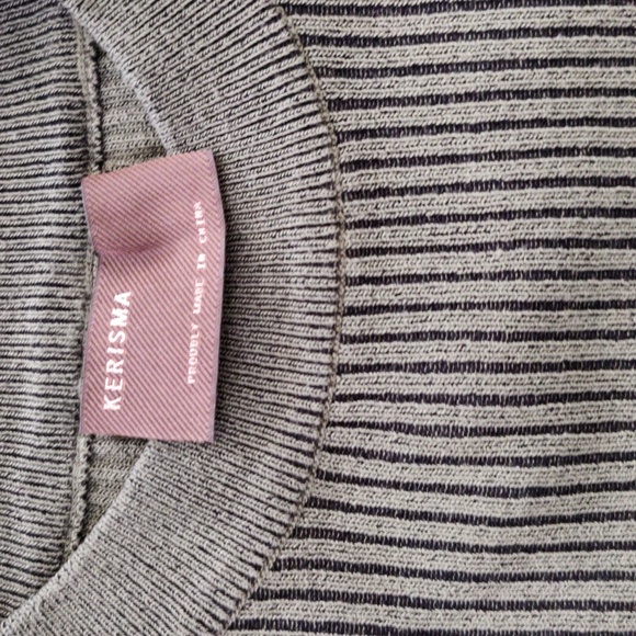 Green Ribbed Top - Picture 4 of 7